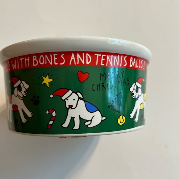 RIVIERA/VAN BEERS BY SIGNATURE STONEWARE DOGGIE CHRISTMAS BOWL - Picture 1 of 6